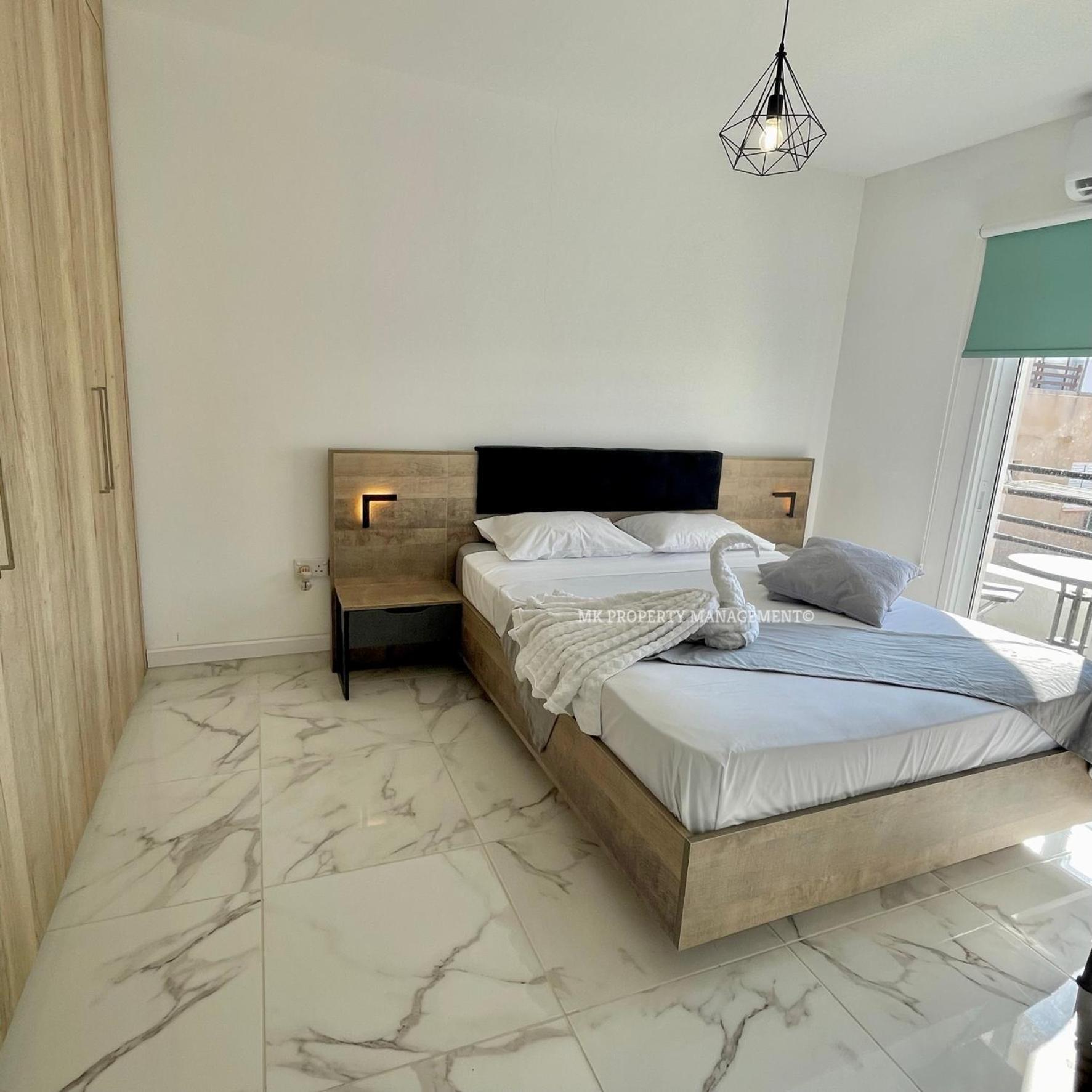 Mad Beach Protaras Exterior photo